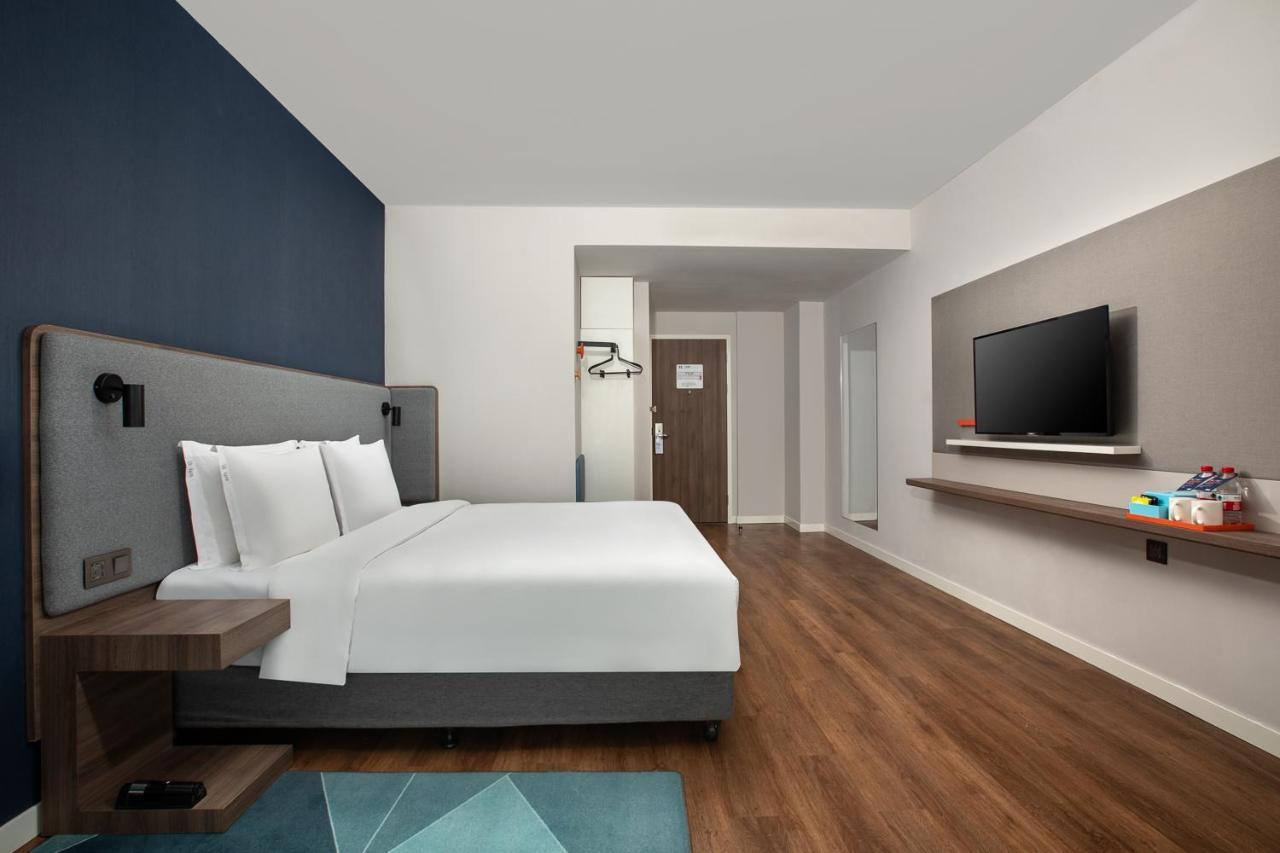 Holiday Inn Express Shanghai Tangzhen By Ihg - 20 Mins To Disney Land Exterior foto